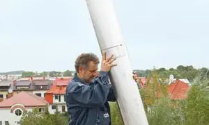 Jak prawidłowo zamontować wkład kominowy w starym kominie - poradnik krok po kroku