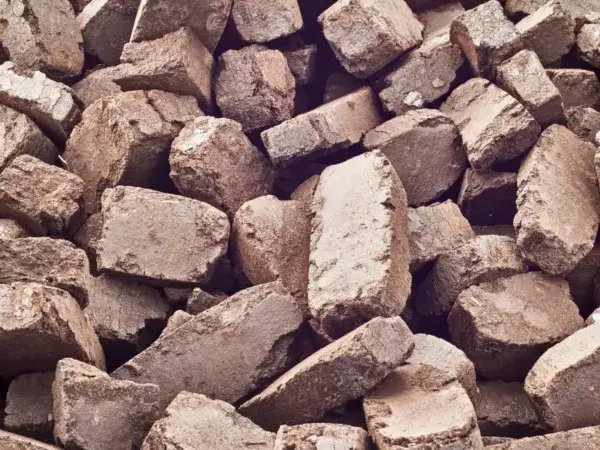 Czy brykiet torfowy do pieca jest bezpieczny i ekologiczny? Wady i zalety